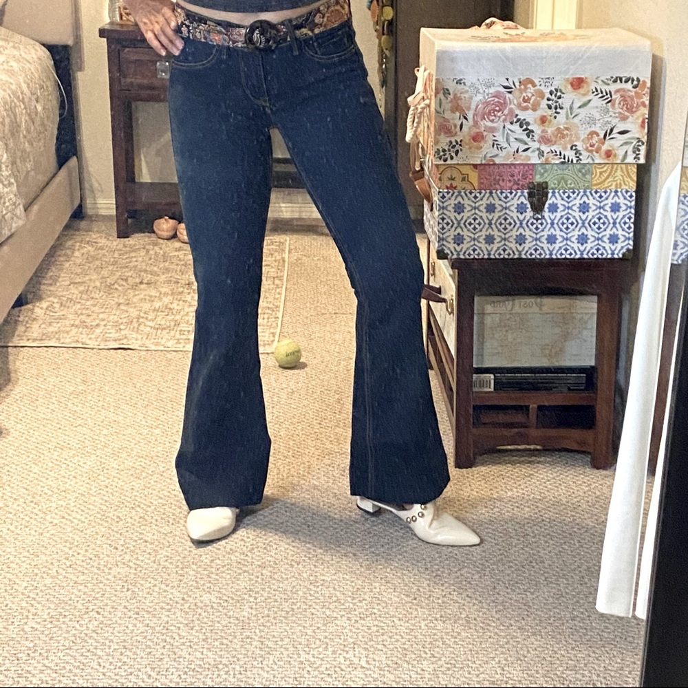Flare bottom retro jeans.